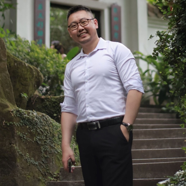 ��׳��������